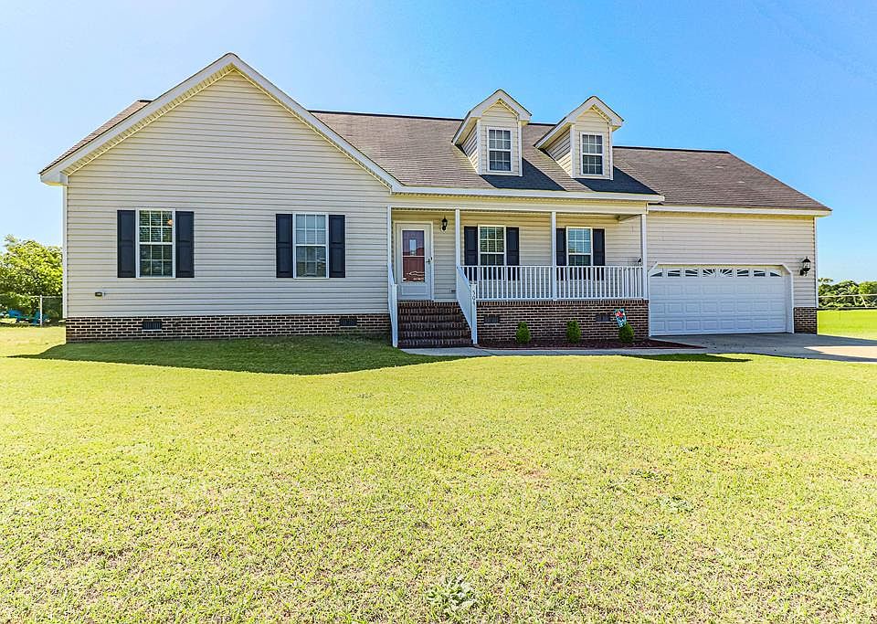 1st image of 504 Wakefield Dr