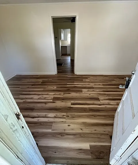 114 Cove St — Photo 2