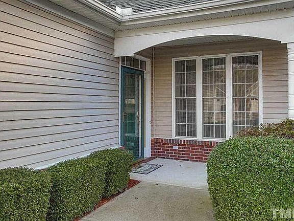 2nd image of 404 Sawgrass Hill Ct