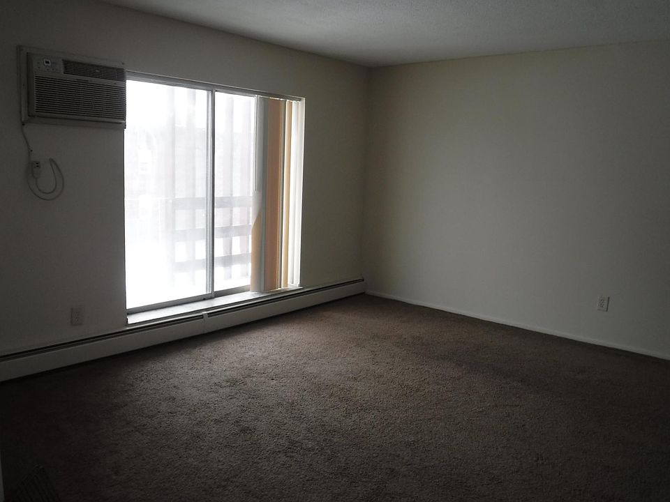 1st image of 1277 Cove Ave APT 308