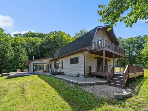 6575 W Ridge Rd, Erie, PA 16506