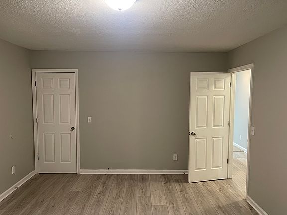 4th image of 56-108 Hickory Ct #98