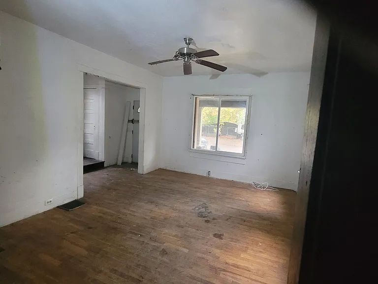 1908 N Union St — Photo 5