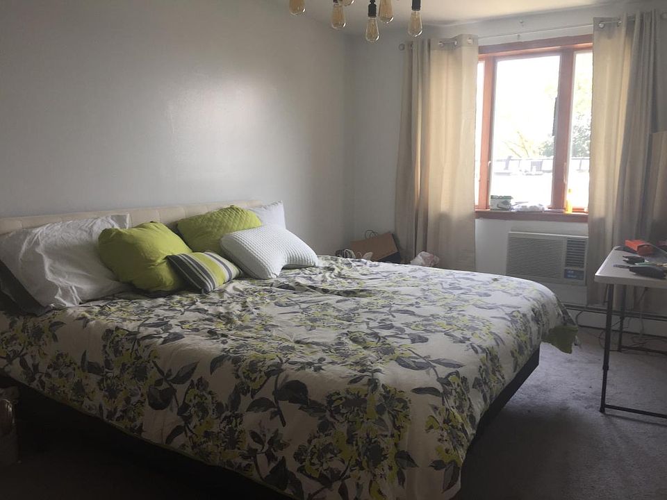 2nd image of 62 Lancaster Ave #2