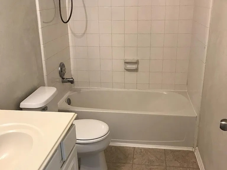 13910 Sableridge Dr — Photo 6