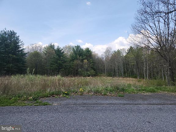 3rd image of 5 Fickes Rd