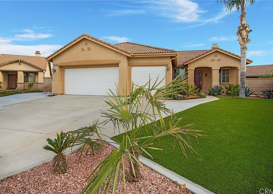 1st image of 26812 Gabriel Ct