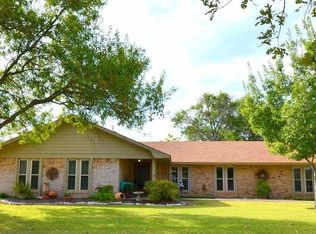 1689 Shanklin Rd, Belton, TX 76513