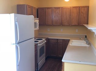 310 E 4th St #B, Arlington, WA 98223