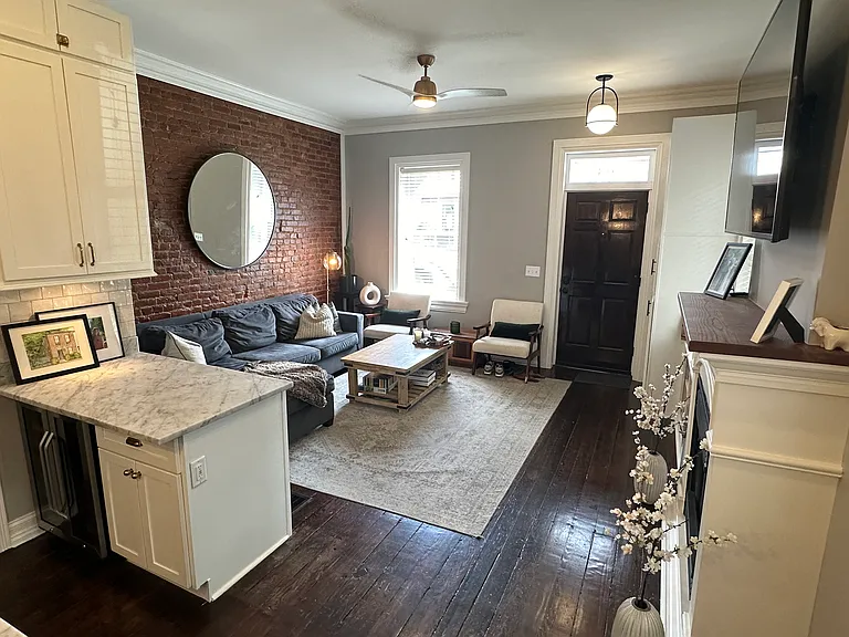 703 Mohawk St — Photo 5
