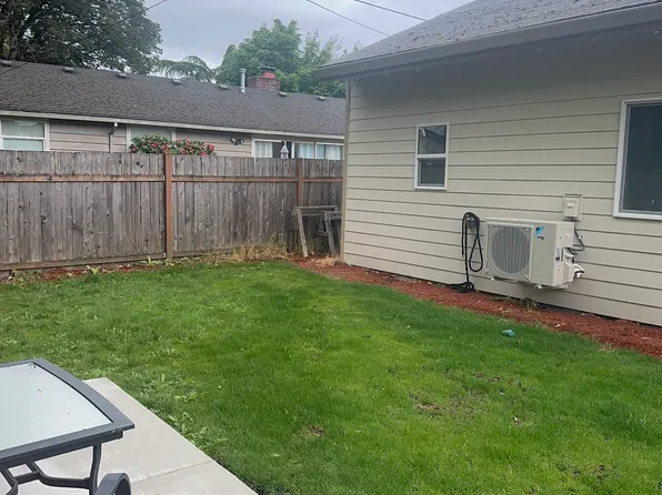 12360 SW 7th St, Beaverton, OR 97005