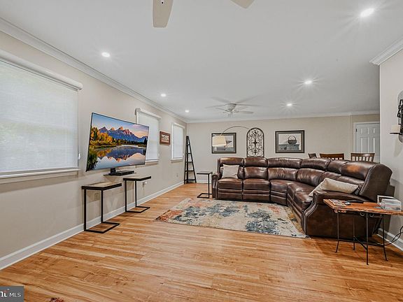 3rd image of 607 Wynyard Rd