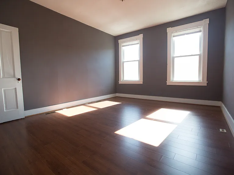 716 Berry St — Photo 9