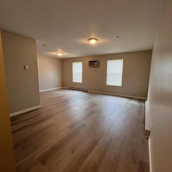 3635 Indian Run Dr #2 — Photo 3