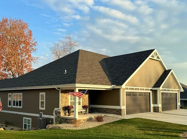 6732 Bellflower Pointe Dr, Deforest, WI 53532