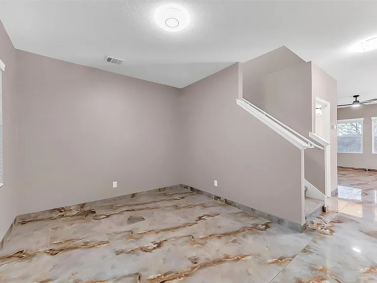 13534 Wembley Heights Dr — Photo 15
