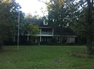 124 Dorchester Ave, Summerville, SC 29483