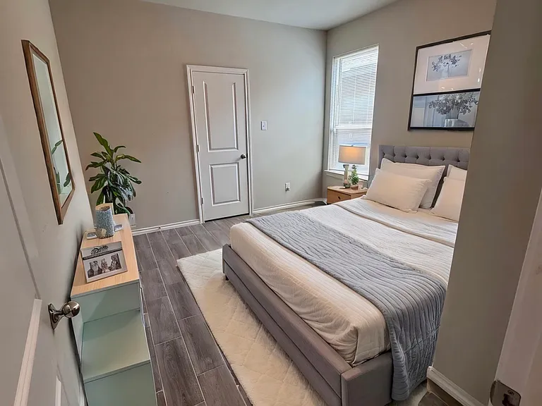 Upstairs bedroom