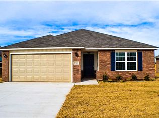 1913 W Autumn Way, Mustang, OK 73064