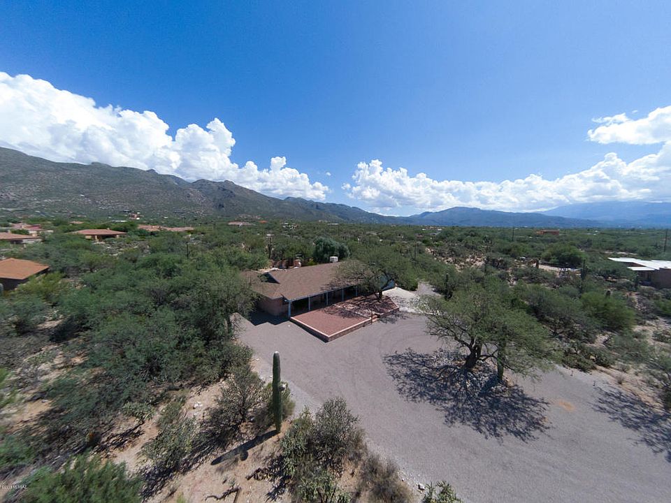 1st image of 10261 E Cadillac Ln
