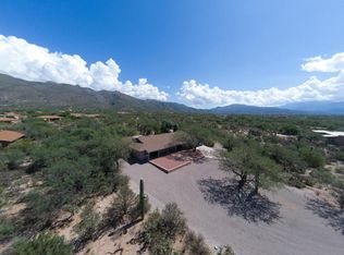 10261 E Cadillac Ln, Tucson, AZ 85749