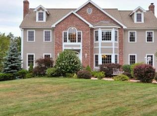 70 Windkist Farm Rd, North Andover, MA 01845