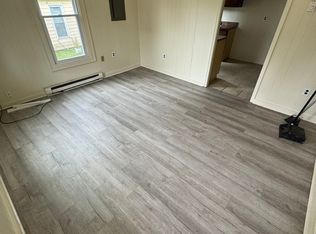 2121 Hazelwood Ave, Hopewell, VA 23860