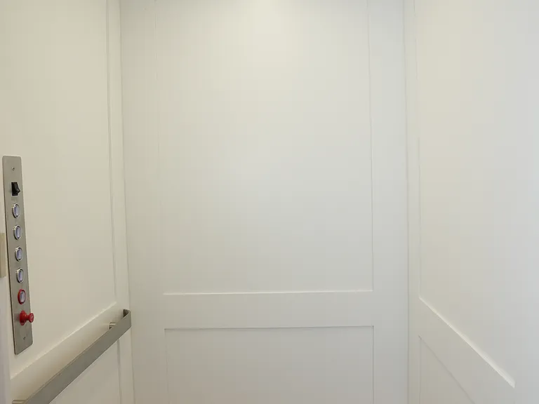 Private Elevator