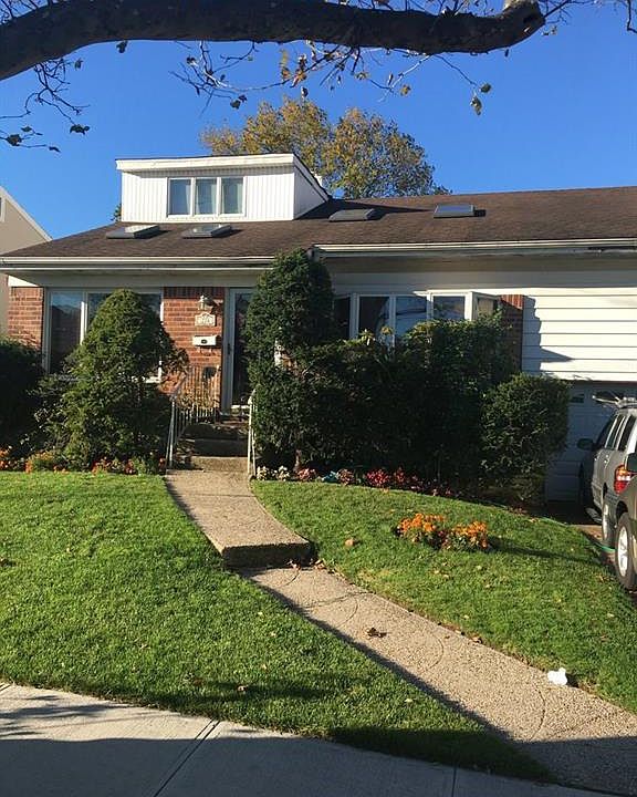 1st image of 274 Mayfair Dr N
