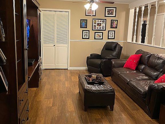 2nd image of 211 Tracy Dr
