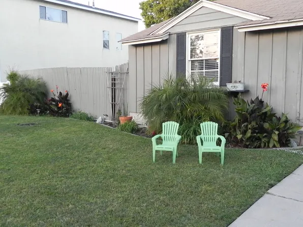3916 N Greenbrier Rd, Long Beach, CA 90808