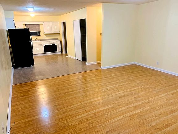 3rd image of 126 Centennial Ave #126