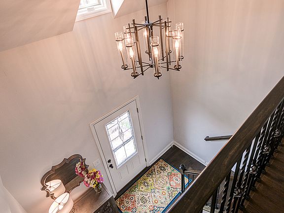 2nd image of 3504 Avignon Pl