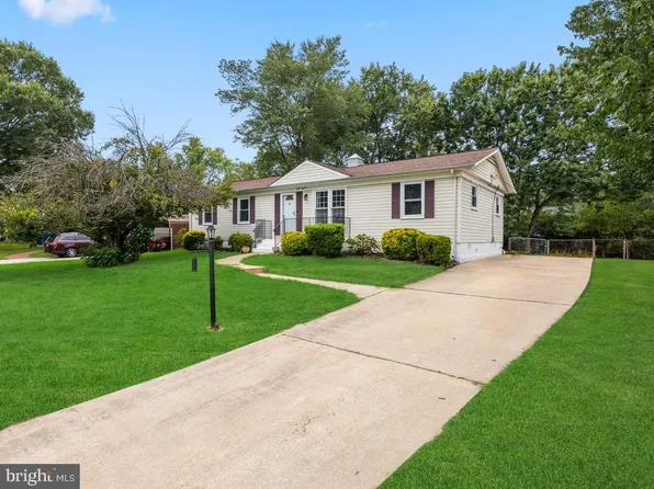 8018 Imperial St, Alexandria, VA 22309