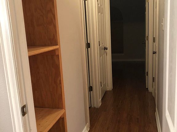 Hallway to front Bedroom
