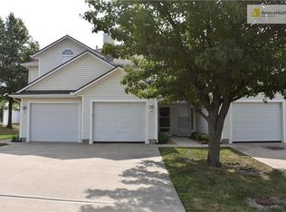 1303 SE Broadway Cir #280B, Lees Summit, MO 64081