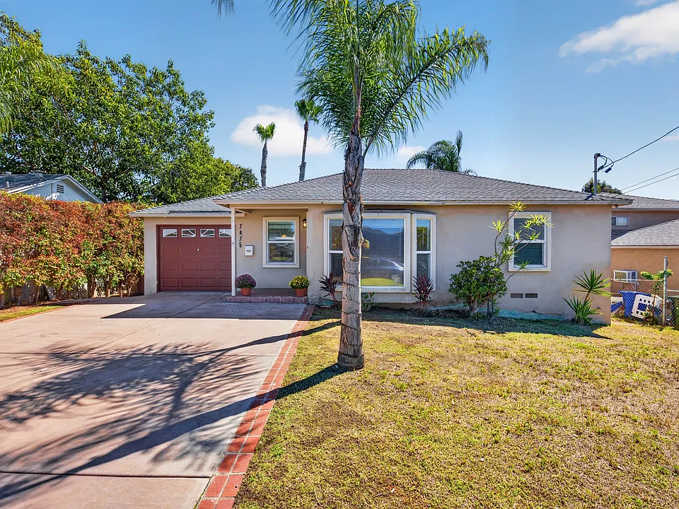 7475 Muriel Pl