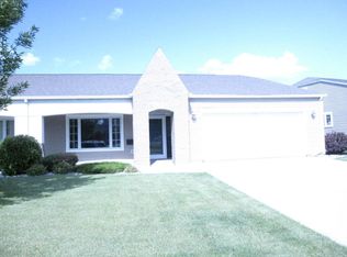 2313 Bethesda Cir, Grand Forks, ND 58201