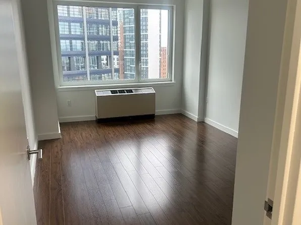 7 Dekalb image 9 of 9