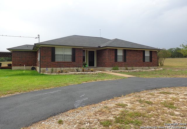 1st image of 130 Chaparral Dr