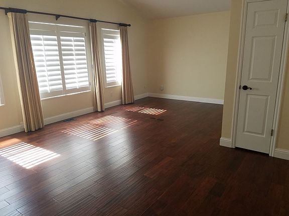 5th image of 7992 Springshire Dr