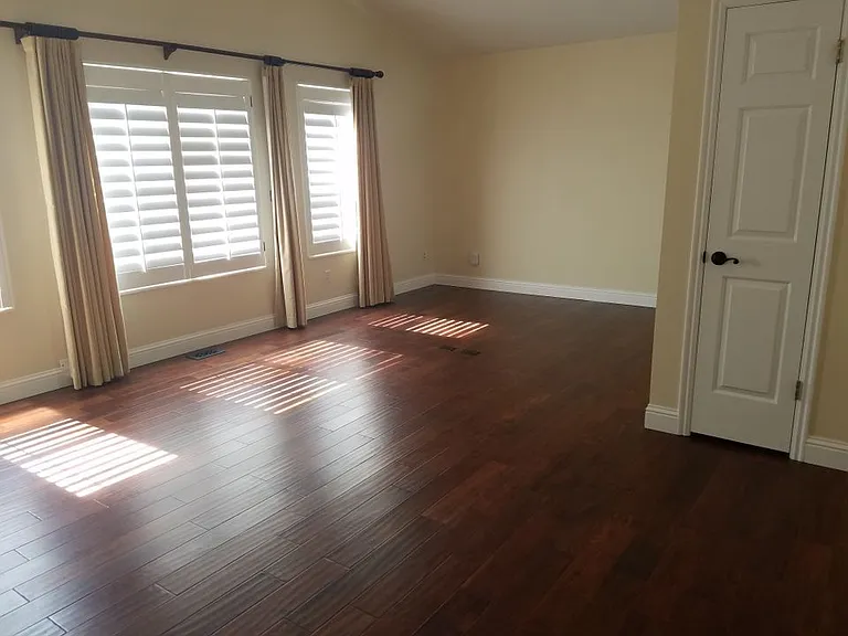 7992 Springshire Dr — Photo 5