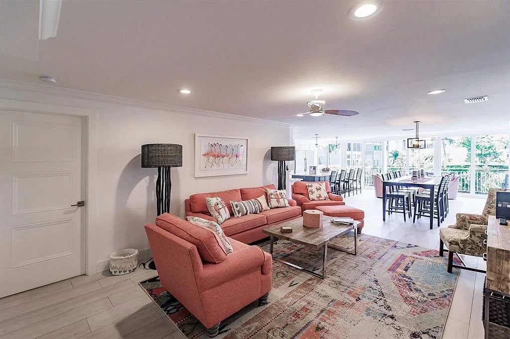 2 bed, 2.0 bath, 1163 sqft, $10,000 — Photo 4