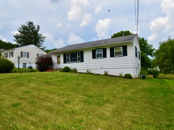 10999 Halm Dr, Corning, NY 14830