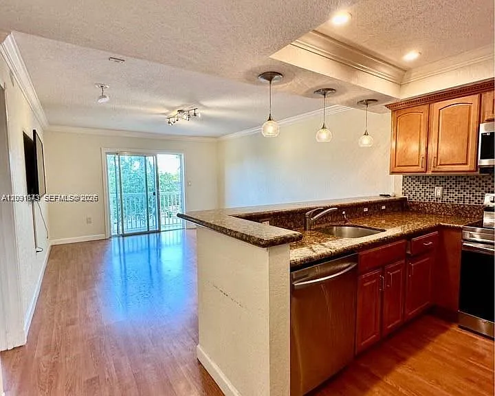 151 NE 16th Ave #334 — Photo 6