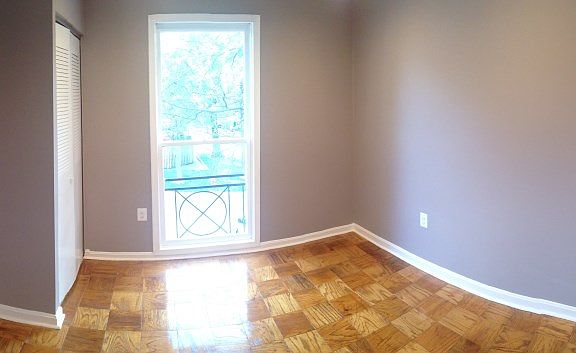 5th image of 832 Quince Orchard Blvd APT 201