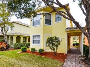 2073 SE Fern Park Dr, Port Saint Lucie, FL 34952