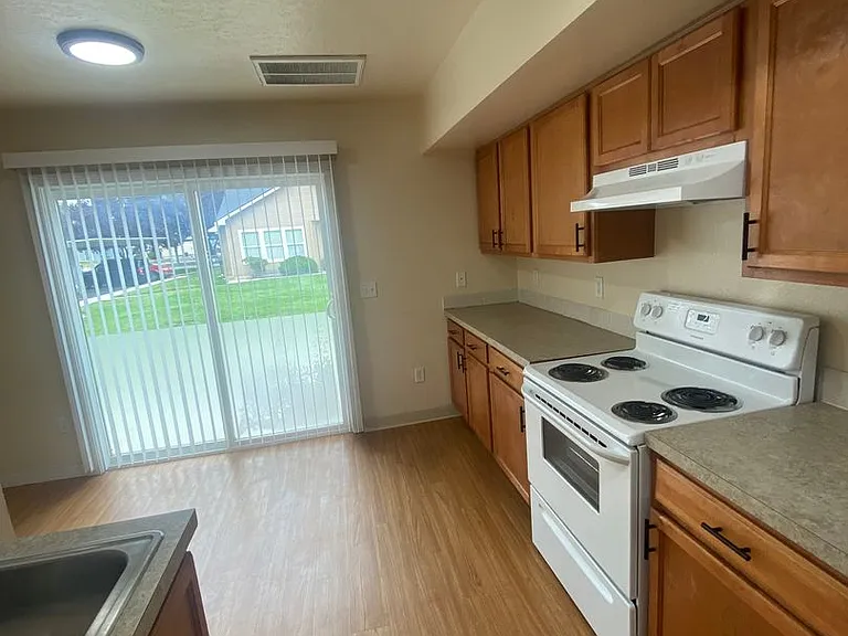 2273 Lexis Ln — Photo 27