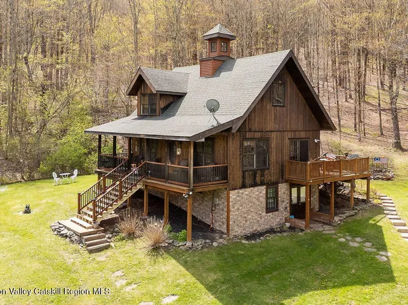 9766 County Road 2, Andes, NY 13731