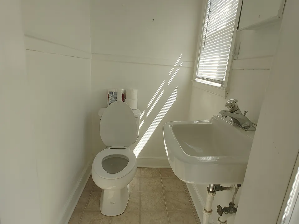 0406211156b_HDR_04292021